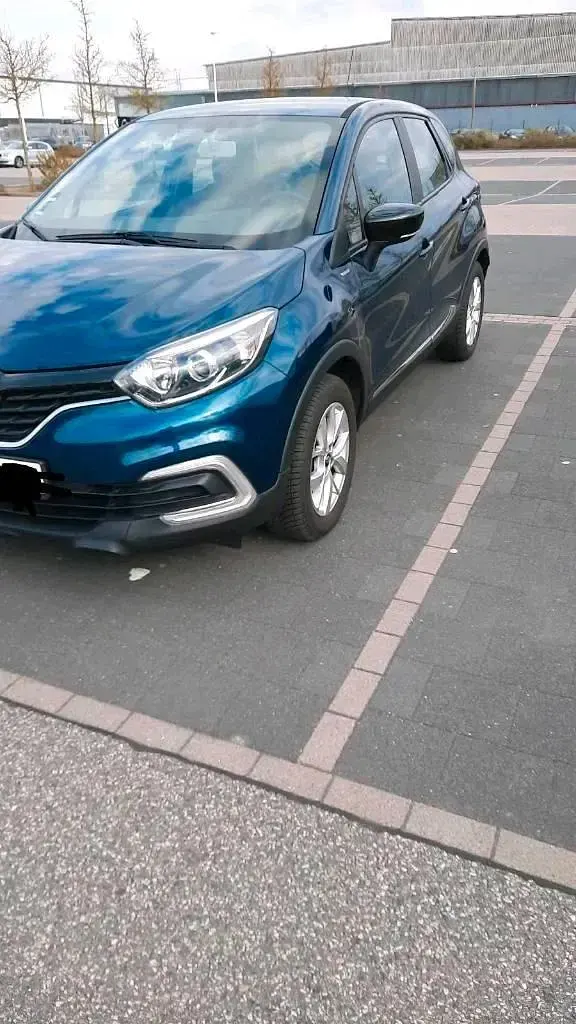 Occasion Renault Captur LIMITED 90 ch (66 kW) 2018 Bleue SUV