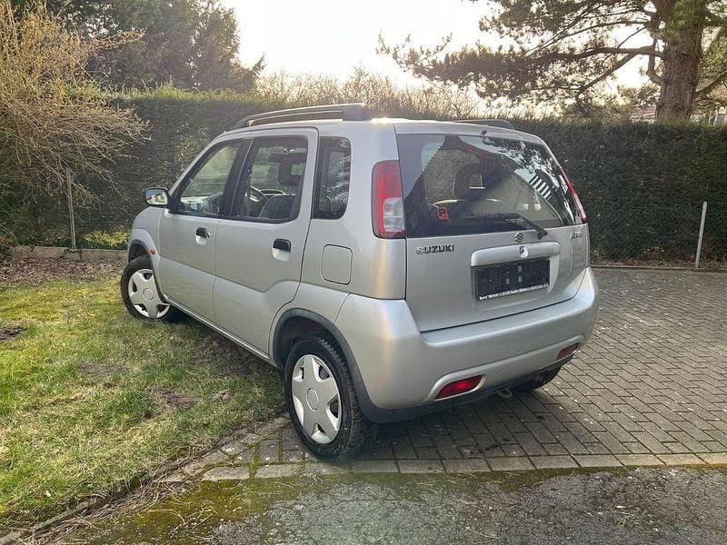 Gebraucht Suzuki Ignis 83 PS (61 kW) 2002 Silber Kleinwagen