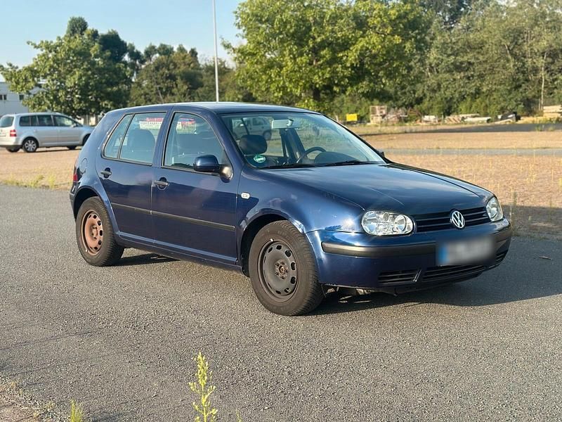 Gebraucht 2002 VW Golf IV Limousine | 1.200 € (Superpreis) - Bild 1/4