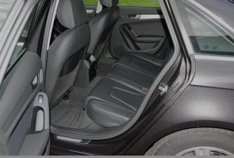 Gebraucht Audi A4 Ambiente 265 PS (194 kW) 2008 Schwarz Limousine