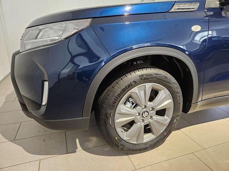 Neu Suzuki Vitara Comfort 129 PS (94 kW) 2025 Blau SUV