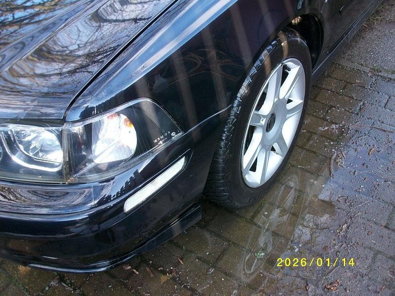 Gebraucht Volvo V40 163 PS (119 kW) 2003 Schwarz Kombi
