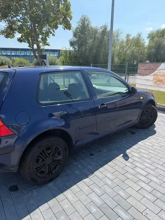 Gebraucht VW Golf IV Basis 75 PS (55 kW) 2000 Blau Limousine