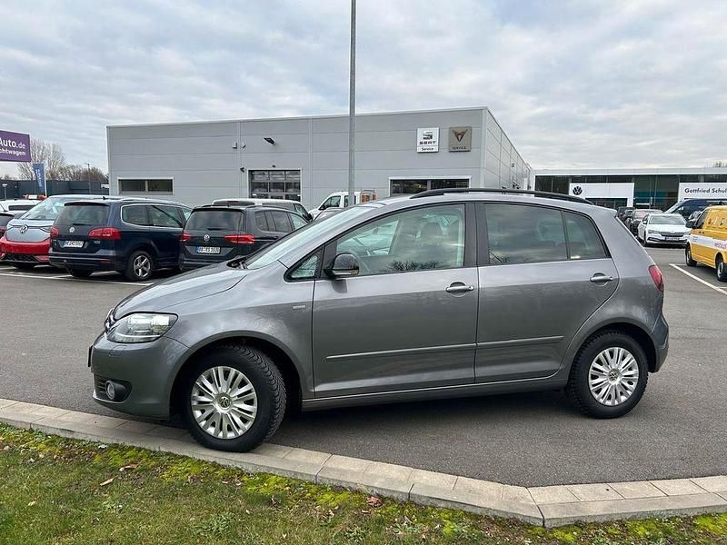 Gebraucht VW Golf Plus Cross Match 105 PS (77 kW) 2012 Grau Van / Kleinbus