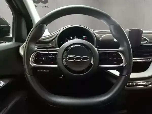 Usata Fiat 500e 69 kW (95 CV) 2022 Nero Berlina