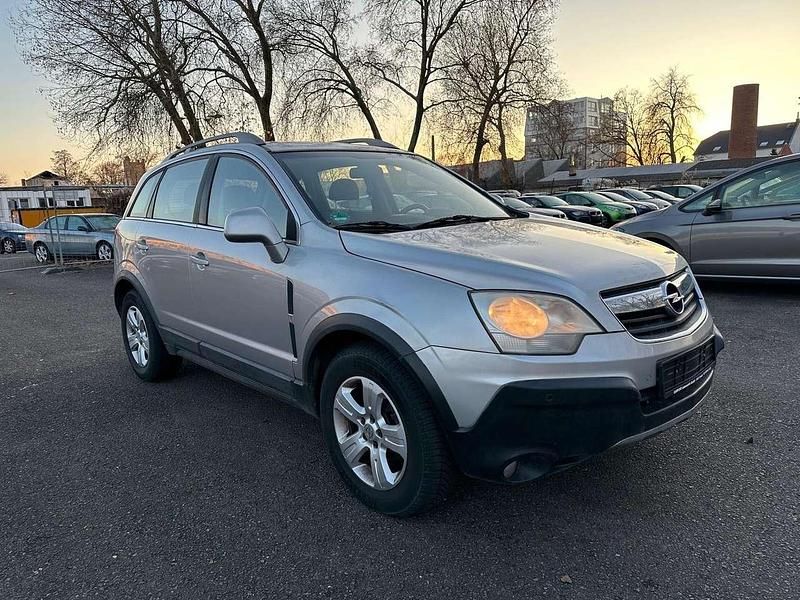 Gebraucht Opel Antara Edition 150 PS (110 kW) 2009 Diamantsilber SUV