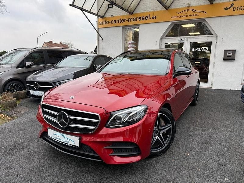 Gebraucht Mercedes E300 AMG line 194 PS (142 kW) 2020 Rot Limousine