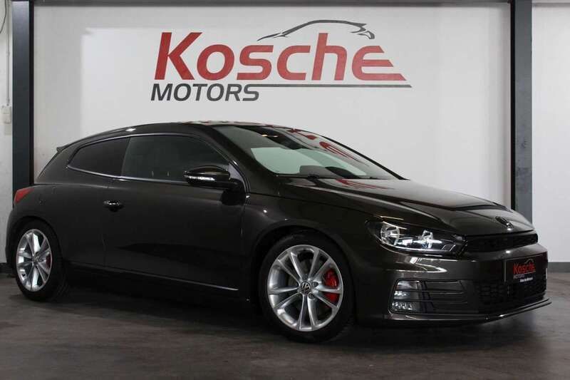 Black oak brown metallic Gebraucht 2014 VW Scirocco Coupé | 15.680 € (Etwas zu teuer) - Bild 1/4