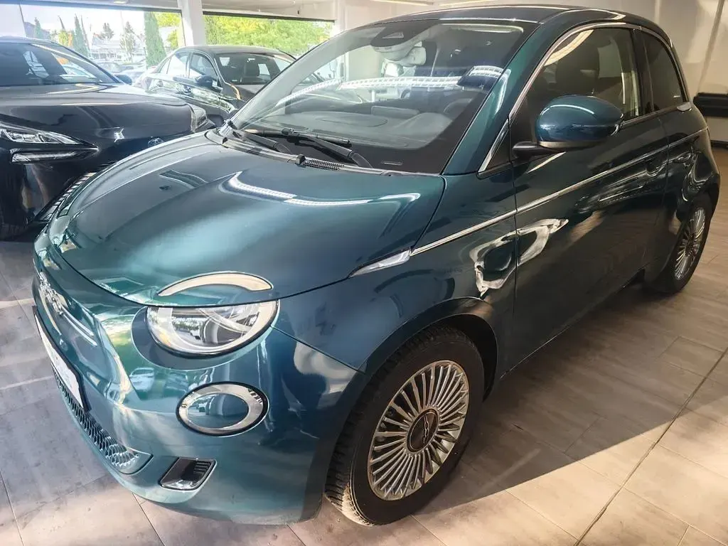 Gebraucht Fiat 500e Comfort 86 kW (118 PS) 2023 Grün Kleinwagen