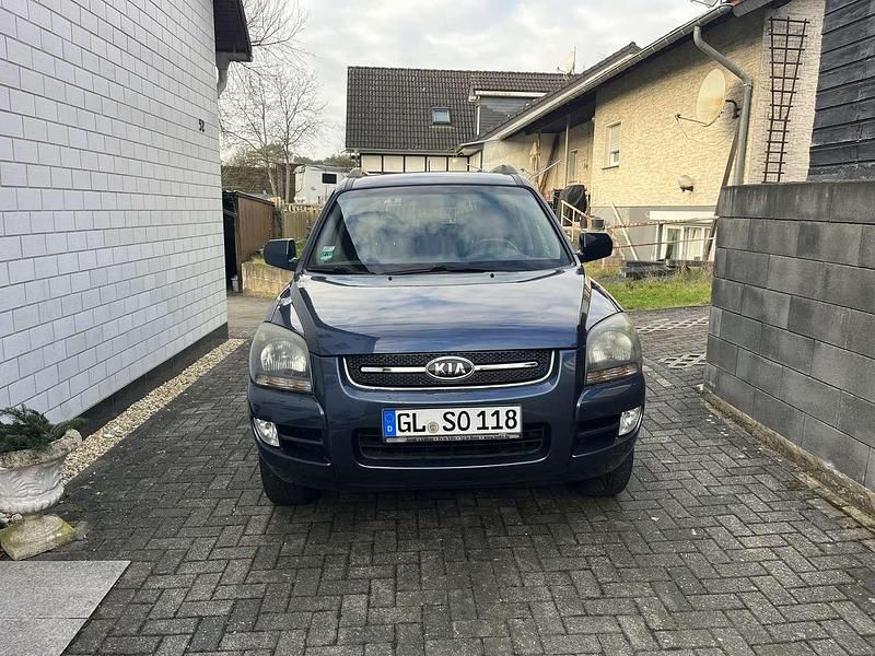 Gebraucht Kia Sportage 141 PS (103 kW) 2008 Blau SUV