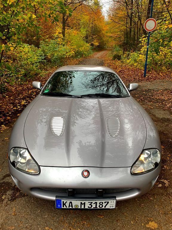 Gebraucht Jaguar XKR S 396 PS (291 kW) 1999 Silber Coupé