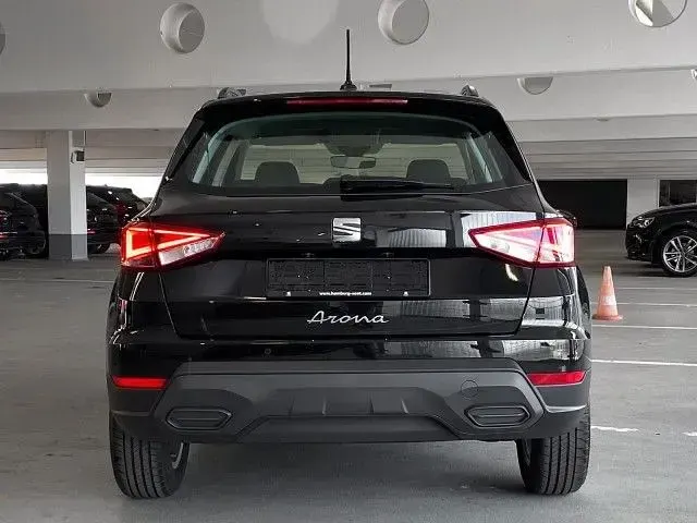 Neu Seat Arona Style 95 PS (69 kW) 2026 Schwarz SUV