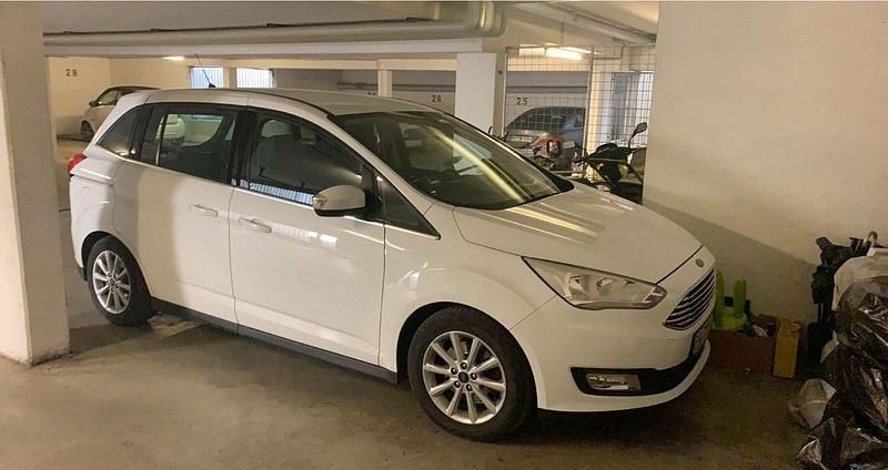 Weiß Gebraucht 2015 Ford C-MAX Titanium Van / Kleinbus | 5.500 € - Bild 1/4