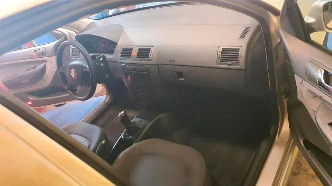 Second-hand Skoda Fabia 75 CP (55 kW) 2001 Argintiu Hatchback