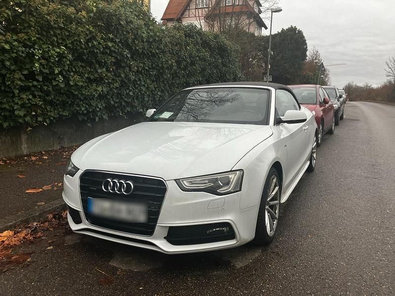 Weiß Gebraucht 2015 Audi A5 Cabriolet Comfort Cabrio | 14.000 € (Guter Preis) - Bild 1/4