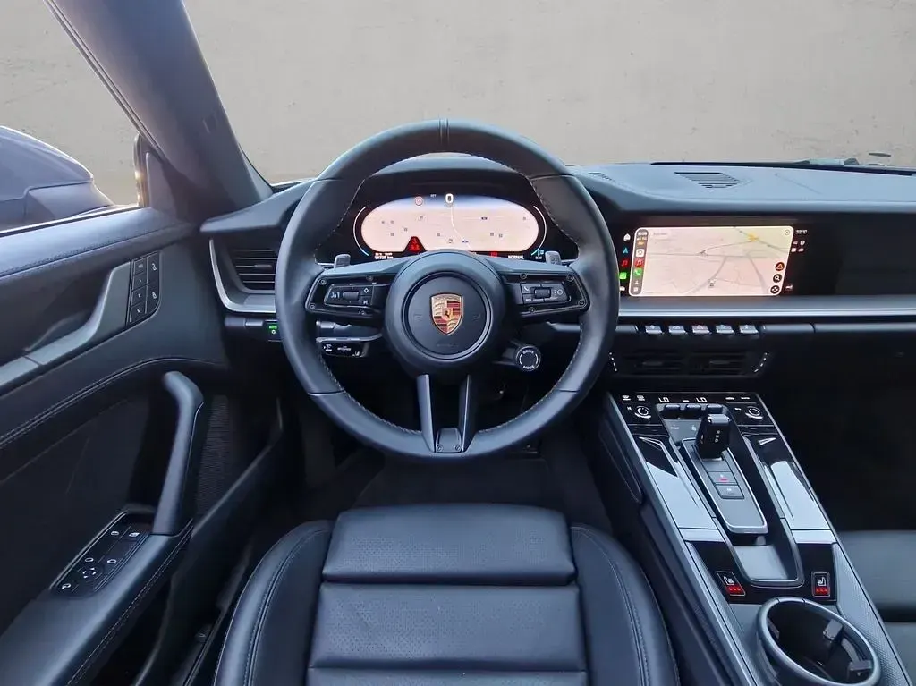 Gebraucht Porsche 911 394 PS (289 kW) 2025 Grau Coupé
