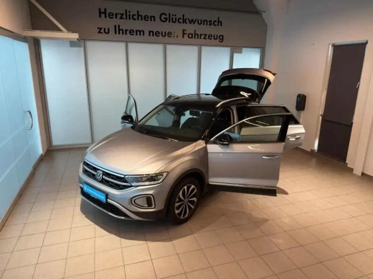 Gebraucht VW T-Roc Style 150 PS (110 kW) 2026 SUV