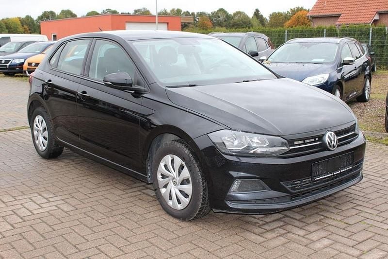 Gebraucht VW Polo 95 PS (69 kW) 2020 Schwarz Kleinwagen