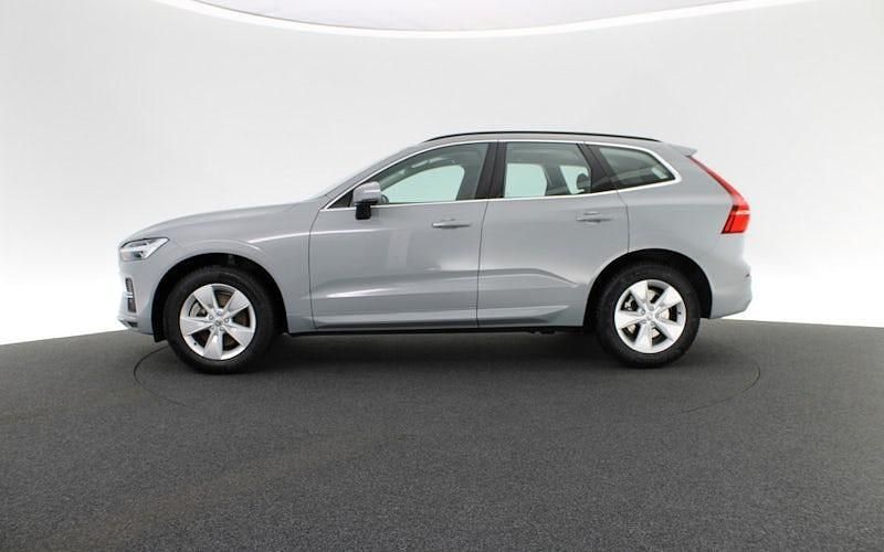 Gebraucht Volvo XC60 Core 197 PS (144 kW) 2023 Grau SUV