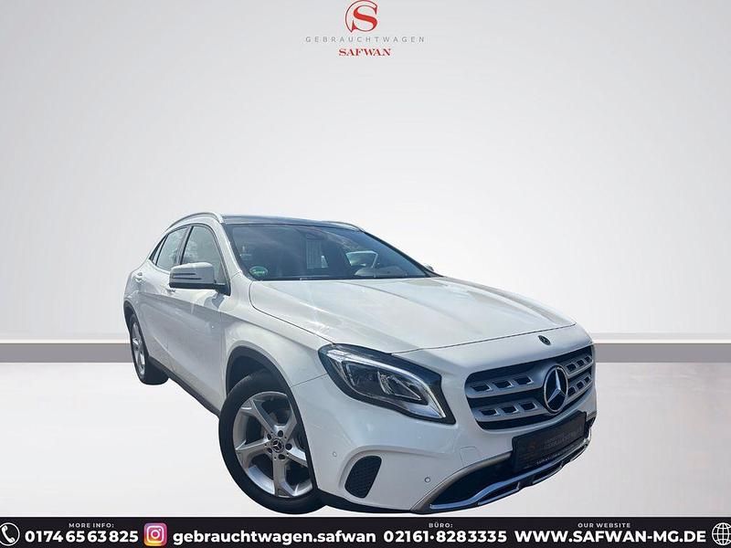 Weiß Gebraucht 2019 Mercedes GLA180 Urban SUV | 17.995 € (Guter Preis) - Bild 1/4