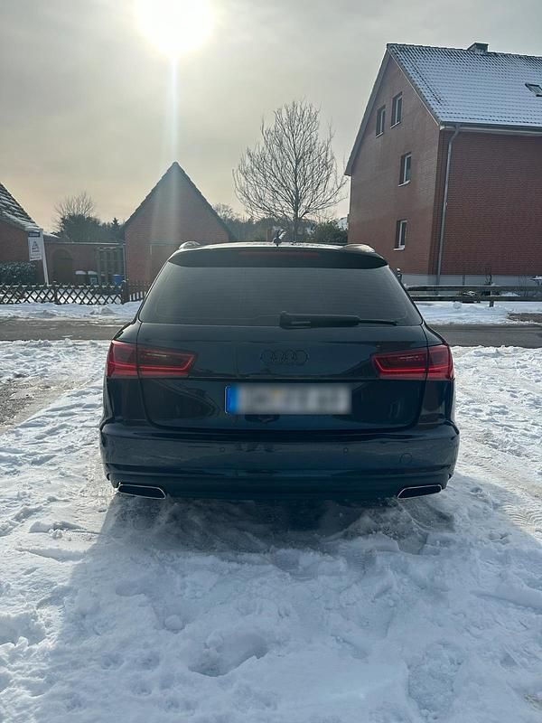 Gebraucht Audi A6 190 PS (139 kW) 2016 Blau Kombi
