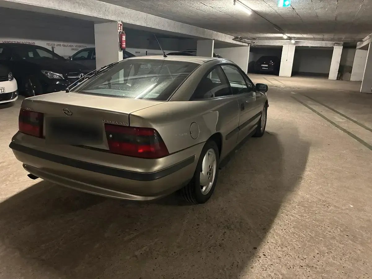 Gebraucht Opel Calibra Edition 170 PS (125 kW) 1996 Silber Coupé
