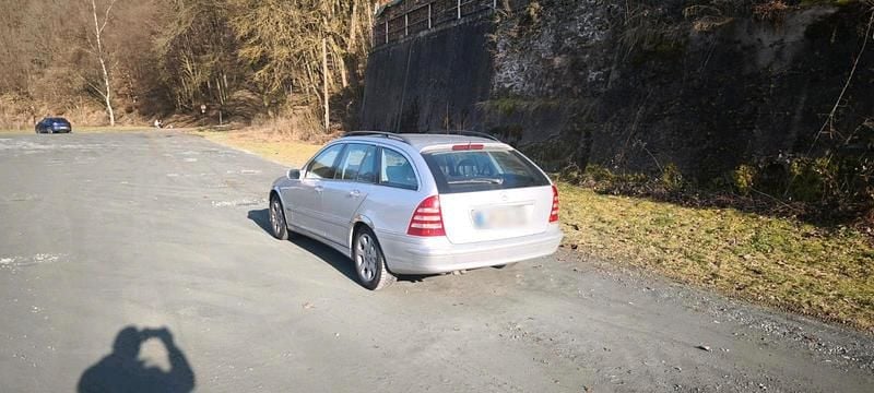 Gebraucht Mercedes C230 Elegance 204 PS (150 kW) 2006 Grau Kombi