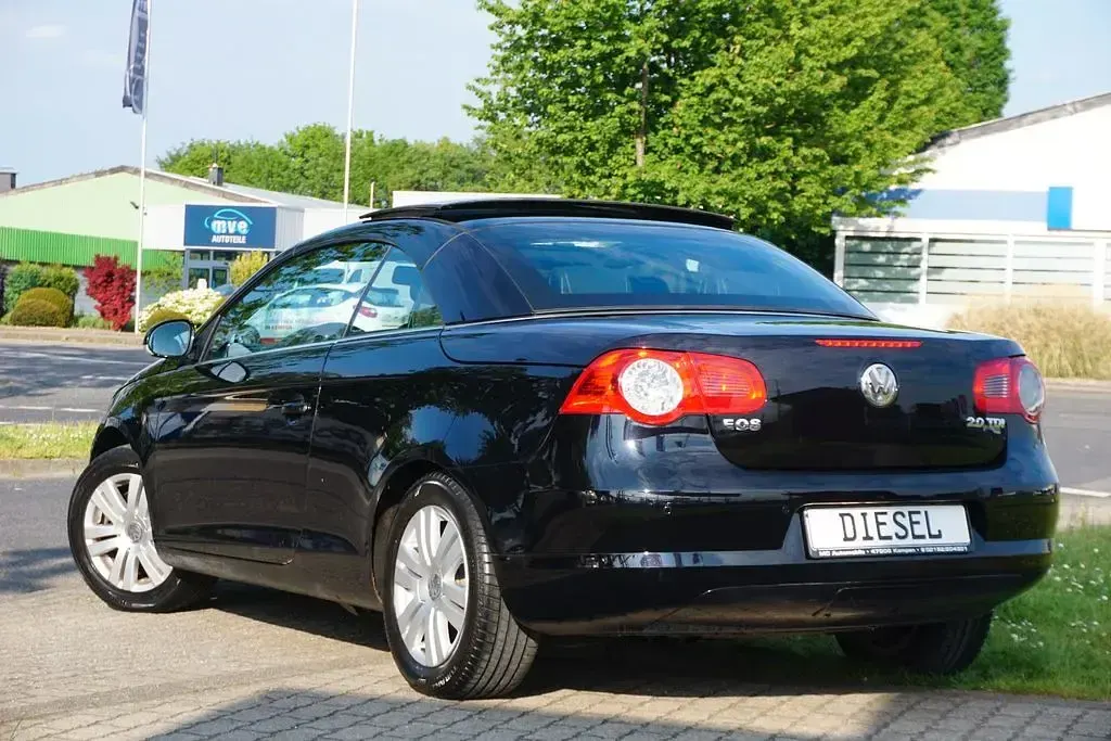 Gebraucht VW Eos 140 PS (102 kW) 2009 Schwarz Cabrio