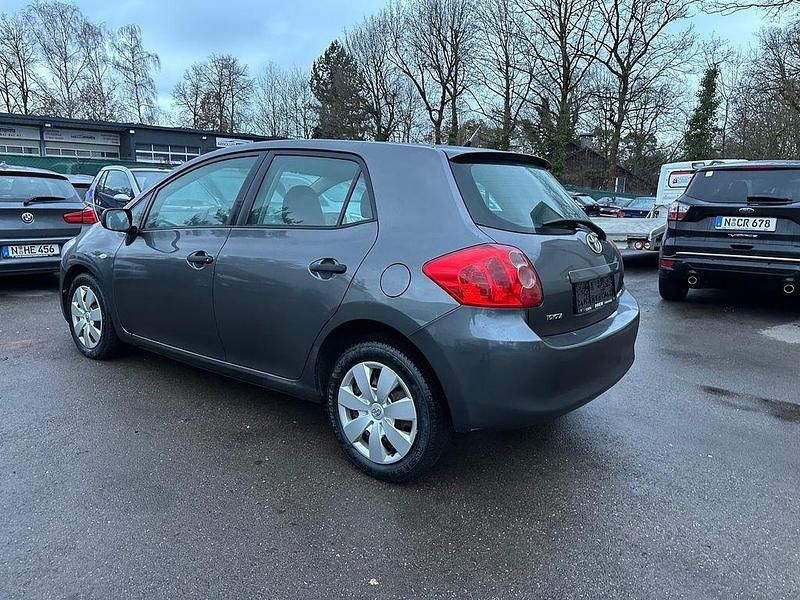 Gebraucht Toyota Auris Sport 90 PS (66 kW) 2008 Grau Limousine