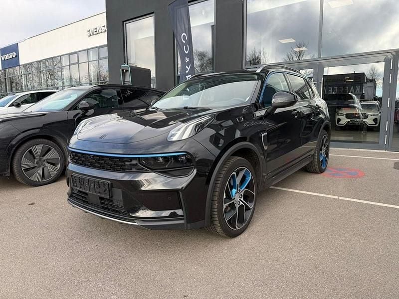 Schwarz Gebraucht 2023 Lynk & Co 01 SUV | 23.890 € (Fairer Preis) - Bild 1/3