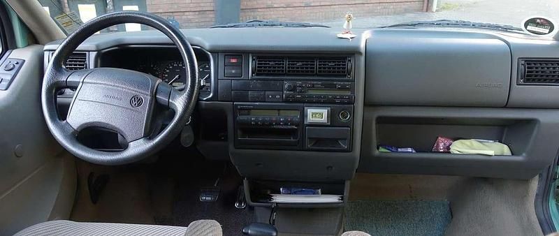 Gebraucht VW T4 140 PS (102 kW) 1997 Grün Van