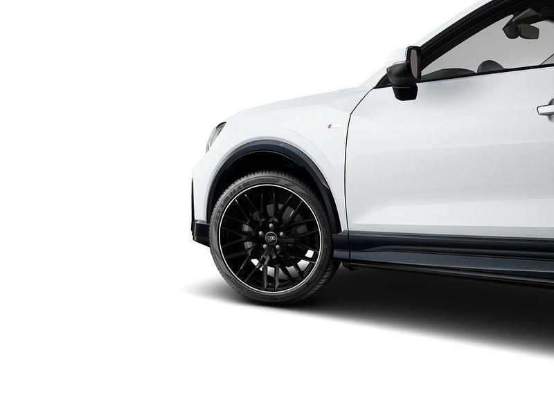 Neu Audi Q2 S-Line 150 PS (110 kW) 2026 Gletscherweiß metallic SUV