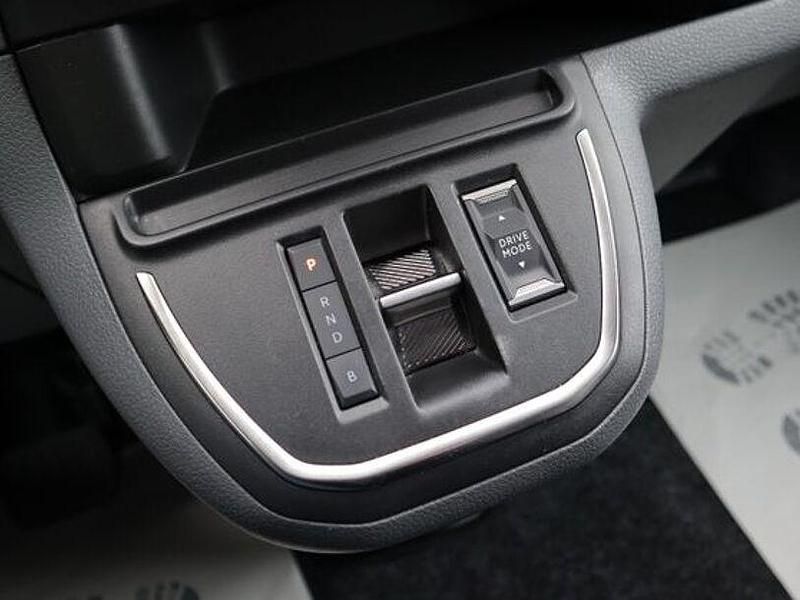 Gebraucht Peugeot e-Expert 100 kW (136 PS) 2022 Andere Van