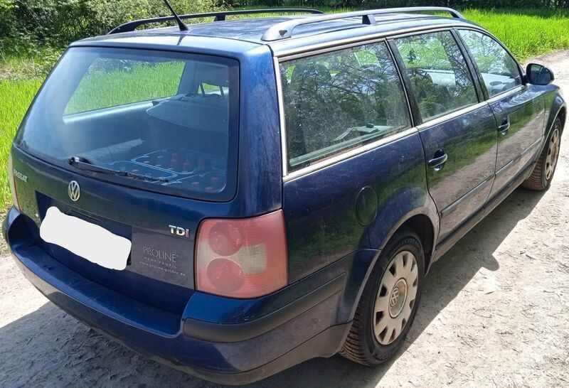 Gebraucht VW Passat 131 PS (96 kW) 2005 Blau Kombi