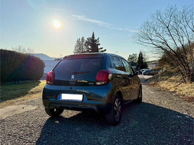 Gebraucht Peugeot 108 Allure 82 PS (60 kW) 2015 Grau Kleinwagen