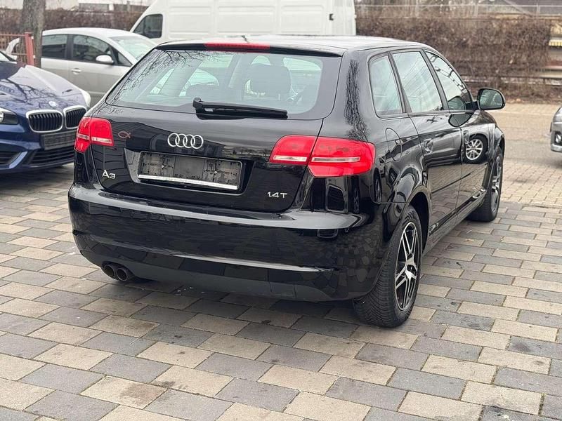Gebraucht Audi A3 Attraction 125 PS (91 kW) 2009 Brillantschwarz Kleinwagen