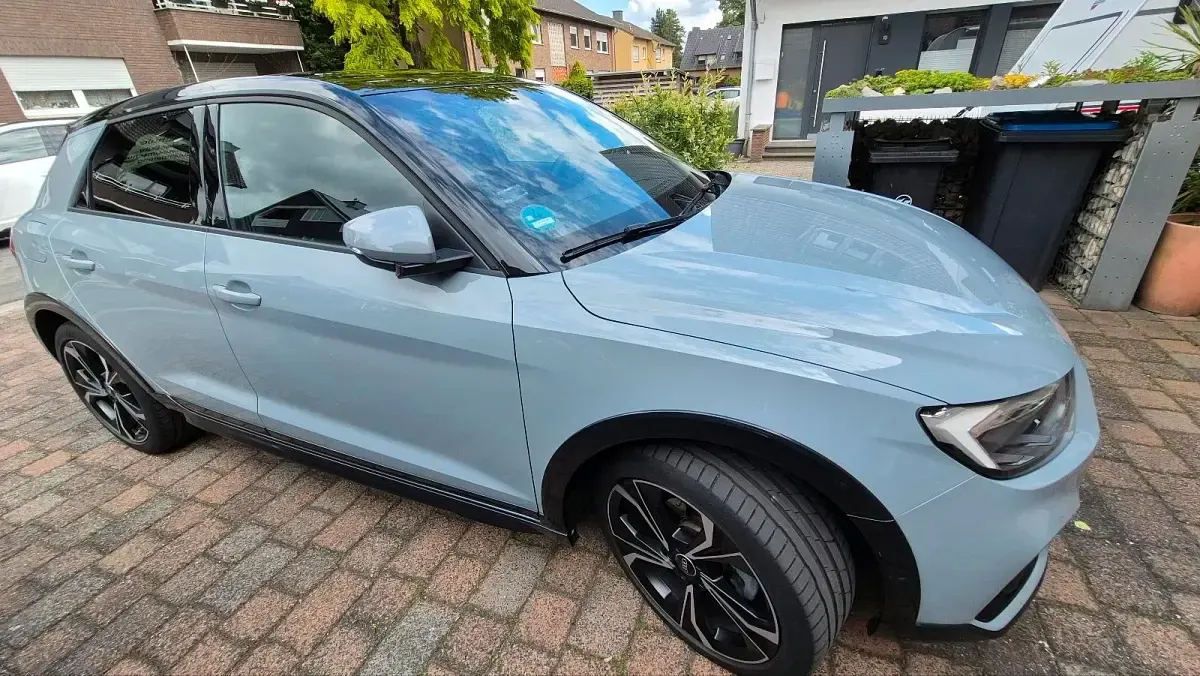 Gebraucht Audi A1 150 PS (110 kW) 2023 Grau SUV