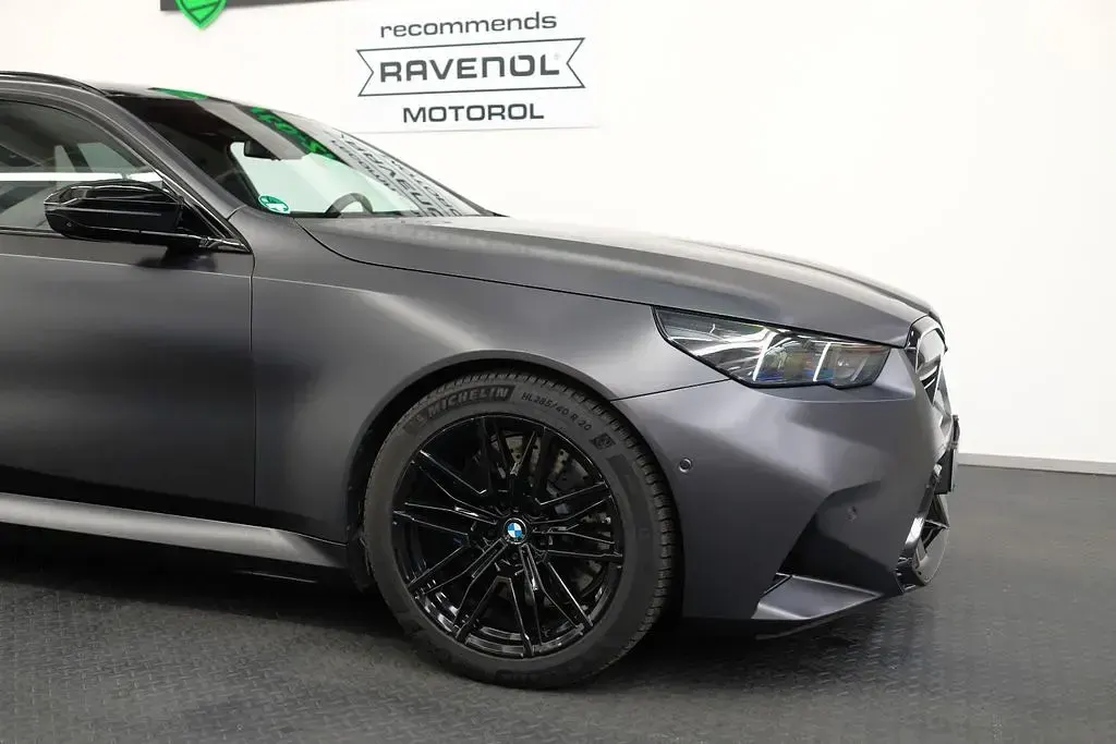 Gebraucht BMW M5 Performance 727 PS (534 kW) 2025 Grau Limousine
