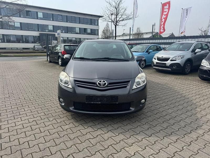 Gebraucht Toyota Auris Edition 132 PS (97 kW) 2012 Grau Limousine