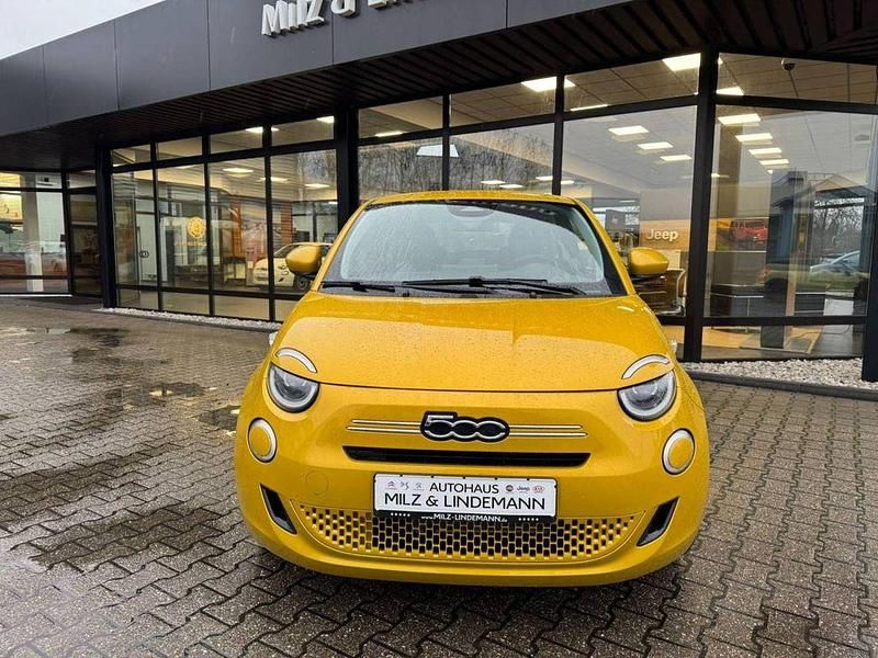 Neu Fiat 500 65 PS (47 kW) 2026 Gelb) (gelb Kleinwagen