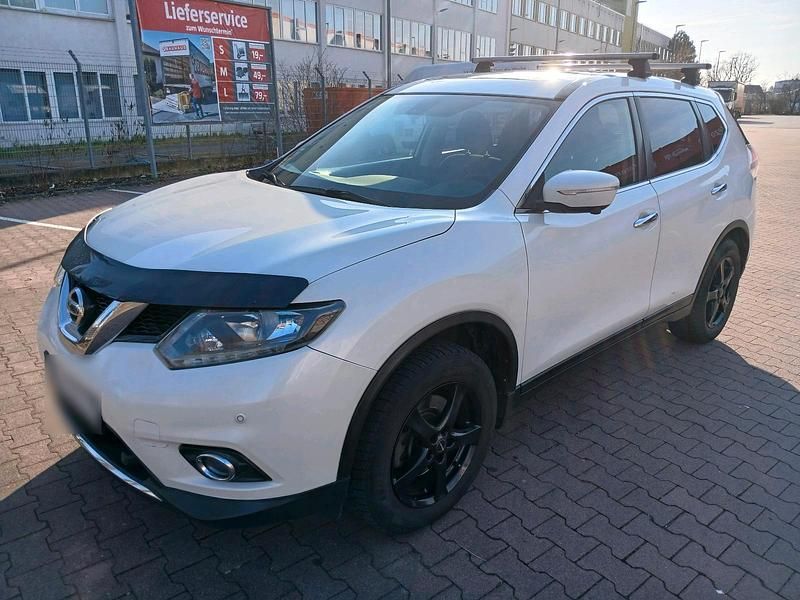 Gebraucht Nissan X-Trail 135 PS (99 kW) 2017 Weiß SUV