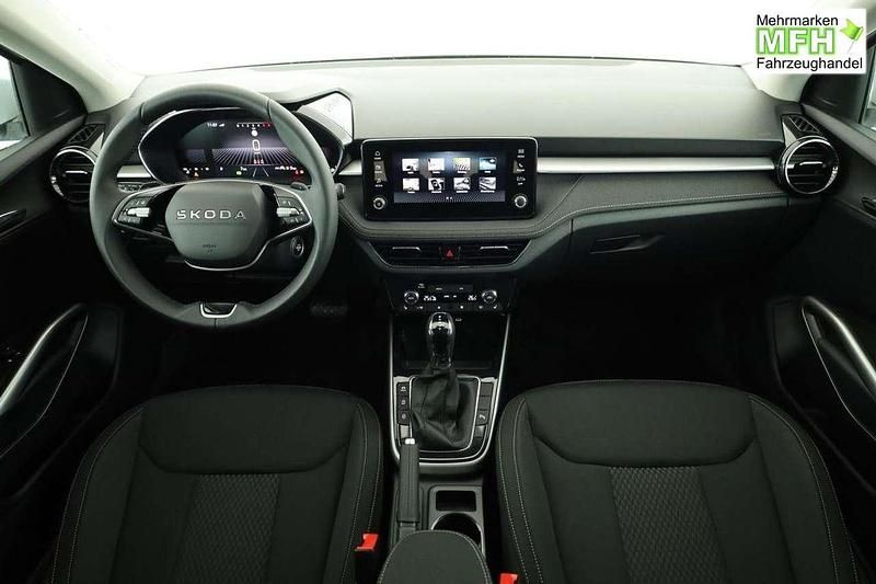 Neu Skoda Fabia Selection 116 PS (85 kW) 2026 Moon weiss metallic Kleinwagen