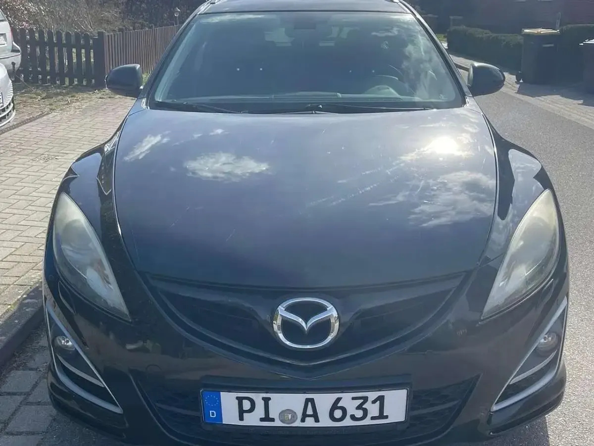 Gebraucht Mazda 6 Inclusive 143 PS (105 kW) 2011 Schwarz Kombi