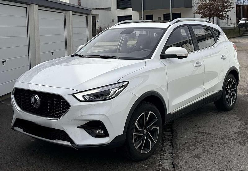Gebraucht MG ZS Luxury 111 PS (81 kW) 2023 Weiß SUV