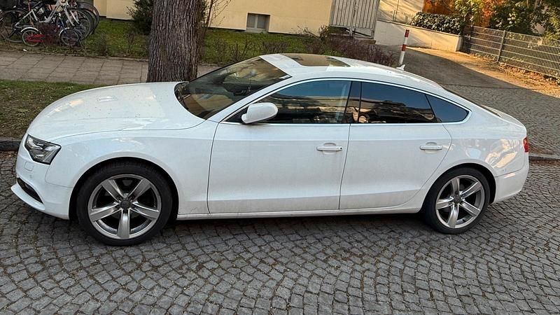 Gebraucht Audi A5 Sportback 170 PS (125 kW) 2014 Weiß Kleinwagen
