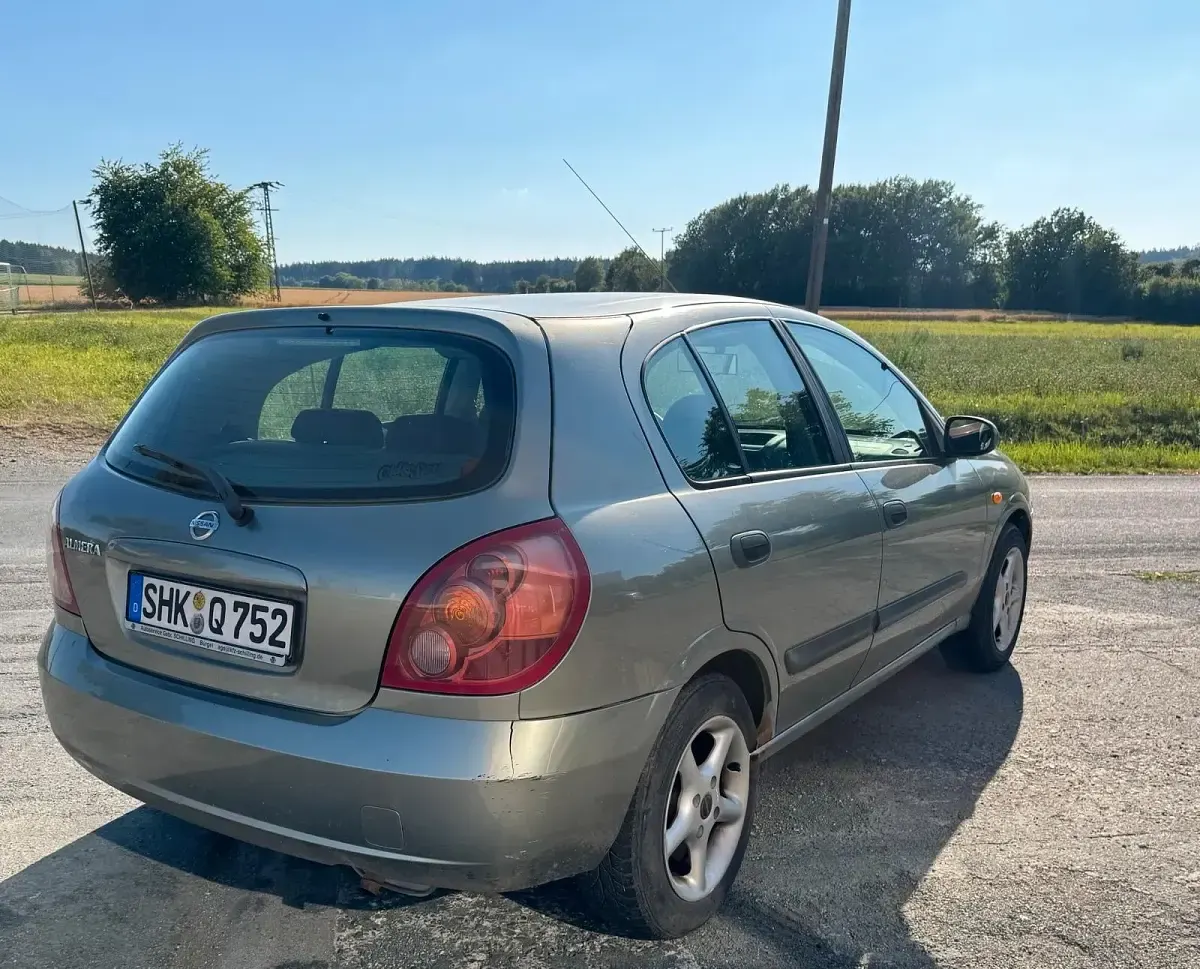 Gebraucht Nissan Almera 115 PS (84 kW) 2006 Silber Kombi