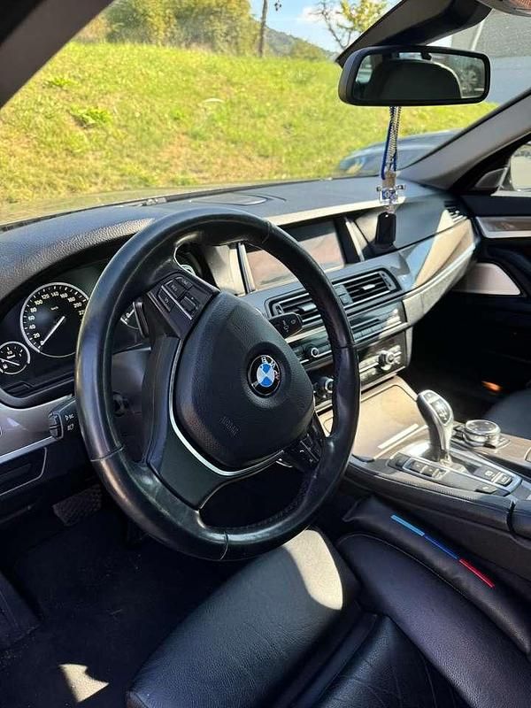 Gebraucht BMW 535 M Sport 313 PS (230 kW) 2013 Kombi