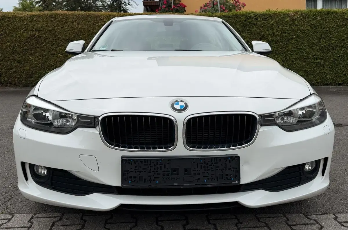 Gebraucht BMW 320 184 PS (135 kW) 2015 Weiß Kombi