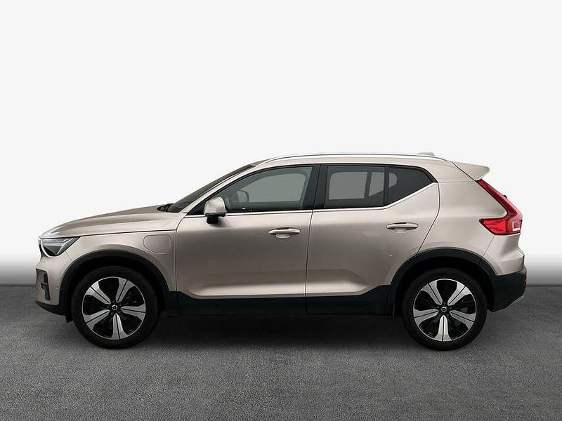 Gebraucht Volvo XC40 Ultimate 192 PS (141 kW) 2022 Bright dusk metallic SUV