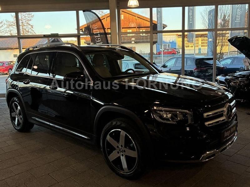 Gebraucht Mercedes GLB250 224 PS (164 kW) 2022 Schwarz SUV